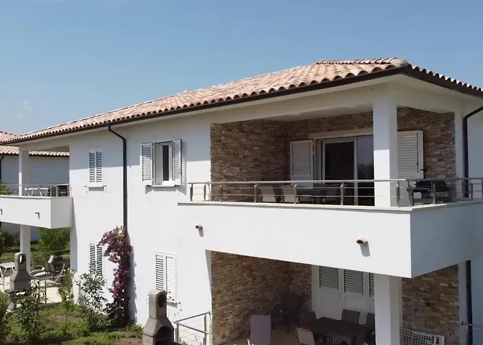 Apartment A Suara Linda